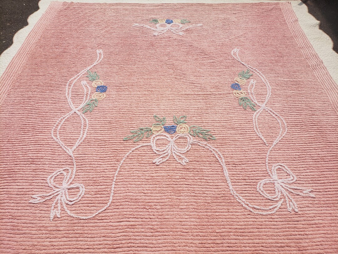 Vintage Pink Chenille Bedspread With Floral Etsy