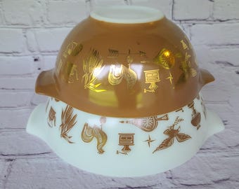 Vintage Americana Cinderella Pyrex nesting bowls #442 & 443 Gold/brown/white 1.5 and 2.5 quart