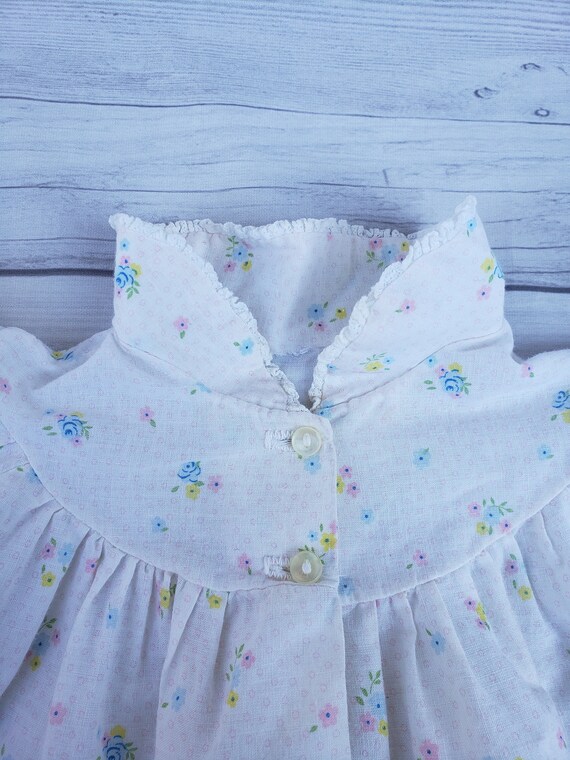 Vintage lightweight baby shirt delicate floral - image 4