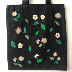 Hand embroidered shopping bag 100% cotton image 6