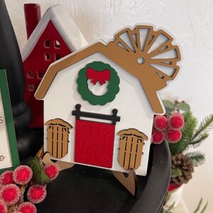 Sleigh Rides Tier Tray - Christmas 3D Mini Signs - Christmas Barn ...