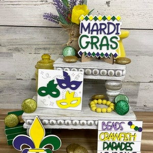 Mardi Gras mini - Margi Gras decor - Margi Gras tier tray - tier tray decor - New Orleans