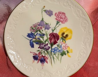 Lenox plate with floral decor