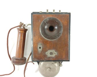 Used Vintage Japanese Delville Wooden Wall Telephone Showa Retro Antique Crank Magneto Phone for Home Decor Display Collector Rare Item