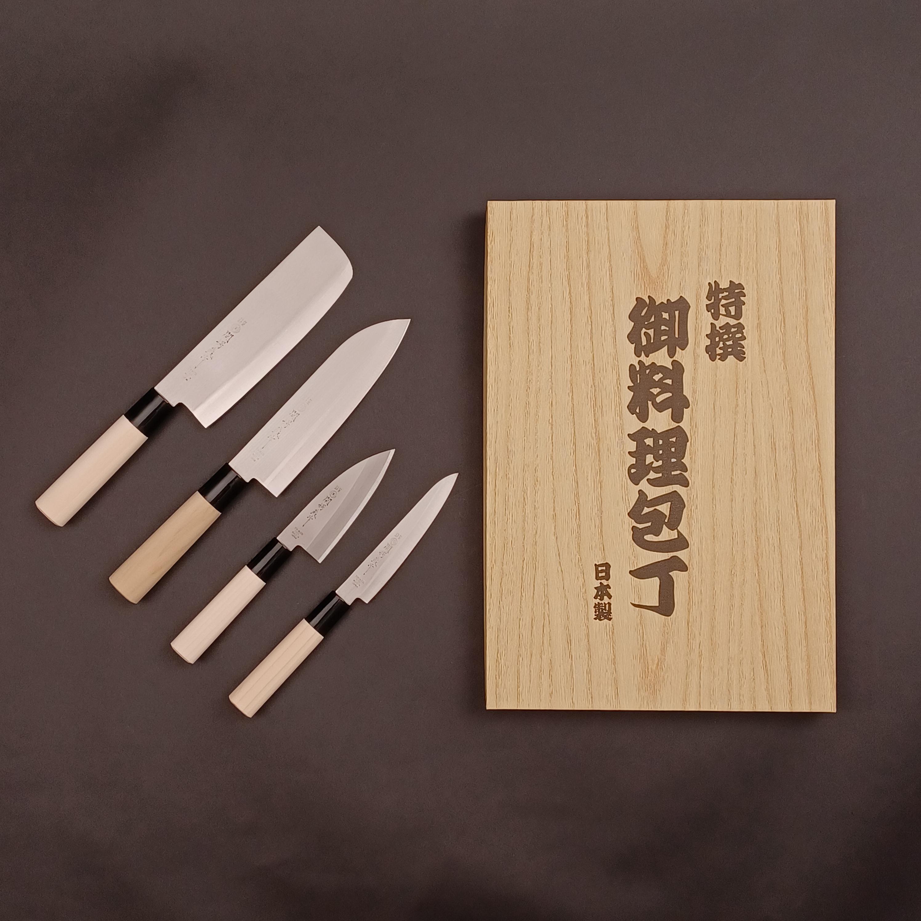 Seki Tsubazou Japanese Knife 4-piece Set by Yaxell – Santoku