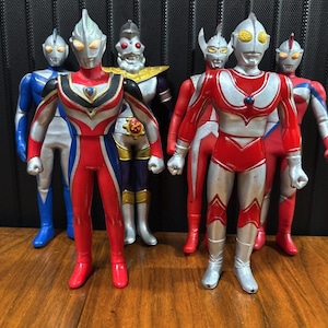 Used Ultra Rare Ultraman Figure Lot Set of 6 Vintage 1973-2001 Kaiju Action Figures Tsuburaya Heroes 6.3in Tall