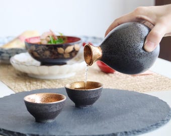 昔の酒瓷缶高35センチ巾26センチ口9.5センチ