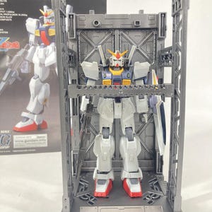 Z Gundam RX-178 Mk-II aeug Pre-Built HG 1/144 Display Model with Gundam Dock