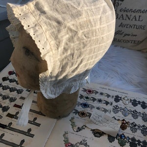 Antique Provenance Early Nineteenth Century Homespun Night Cap Bonnet