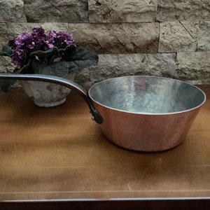 French Farmhouse Vintage Solid Hammered Copper Sauce Pot, Lamalle