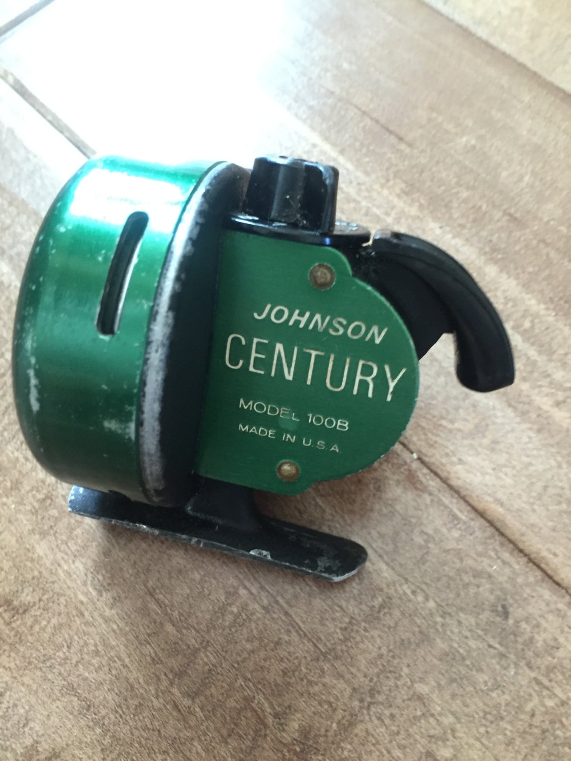 Vintage Johnson Century Model 100 B Spinning Reel Etsy