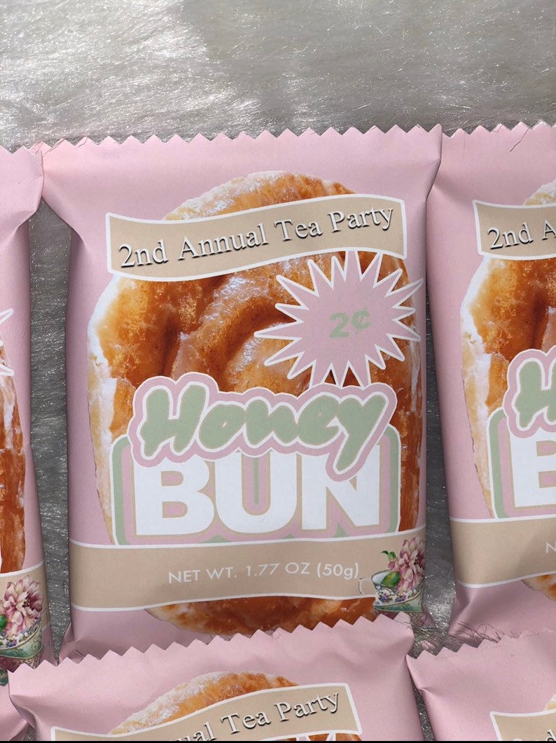 honey with bun bun funko