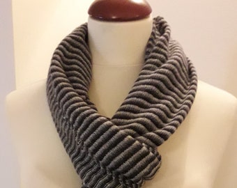 CASHMERE SCARF and merino wool handcrafted with eco-sustainable yarns that respect the environment