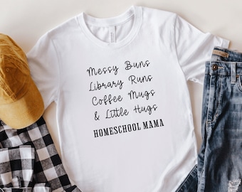 Homeschool Mama Shirt, Homeschool Tshirt, Christian Mom Shirt, Christian Mama Shirt, Hausfrau Shirt, Homeschooling Tee, Bibliothek läuft Kaffee