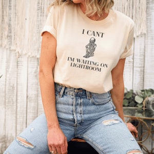 Photographer Tee | lightroom tshirt, camera shirt, momtog shirt, wedding photographer shirt, family photographer shirt , photographer gift