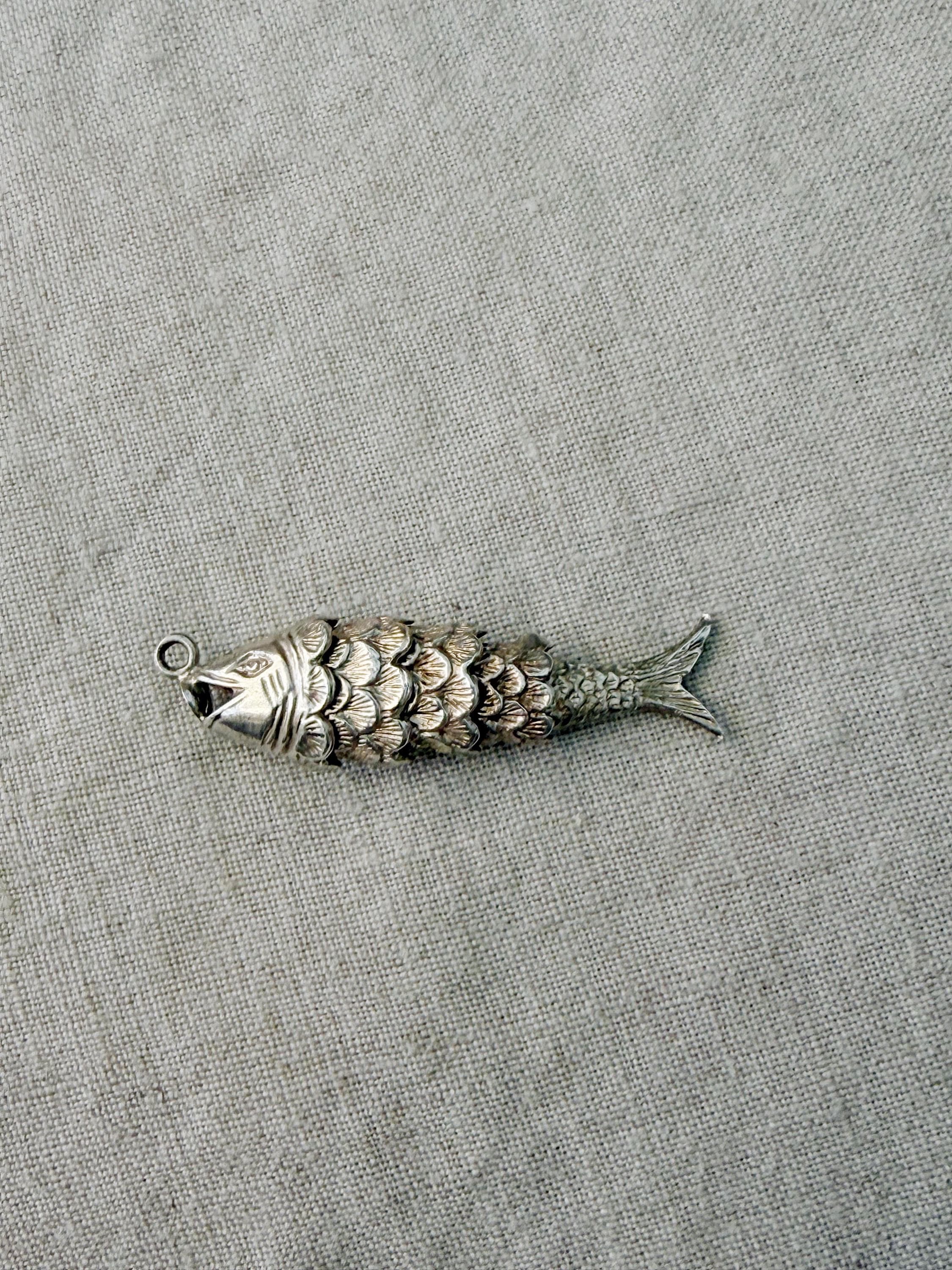 Vintage Articulated Fish Pendant Silver - Etsy