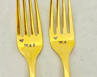 Mr Mrs I Do Me Too Husband Wife Hand Stamped Set Of Gold Plated Dessert Forks Silverware Wedding Engagement Anniversay Bridal Shower Gift