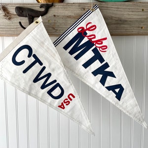 Custom Boat pennant, Custom Sailing Gift, Nautical flag, Personalized nautical pennant, Custom Boat Burgee