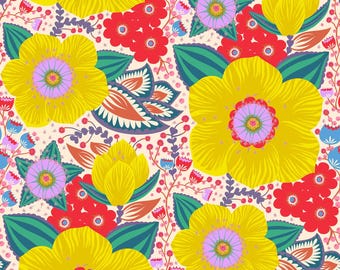 Overdressed by Anna Maria Parry -- Fat Quarter of AMT149- 12C Honorable Mention in Primary