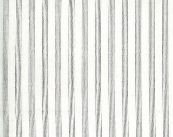 Moda Low Volume Wovens Wide Stripe Ivory by Jen Kingwell -- Fat Quarter