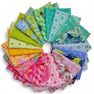 Tula Pink’s Besties range of 22 fat quarters