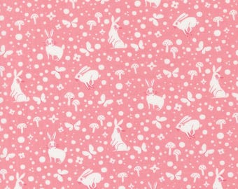 Love Letter by Lizzy House- (37127 20) -- Fat Quarter of Wonder in Light Pink