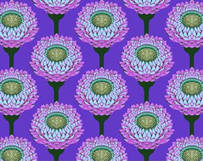 Iconic by Anna Maria Parry -- Fat Quarter of AMT123-63C