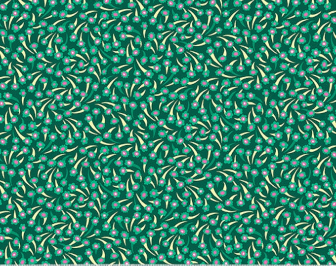 Atlantis by Sally Kelly for Windham Fabrics - Fat Quarter of 53341-4 Coral Flower in Emerald