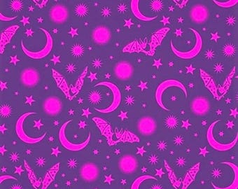 Fat Quarter Batty in Clair  - Tula Pink's De La Luna Fabric for Free Spirit Fabrics