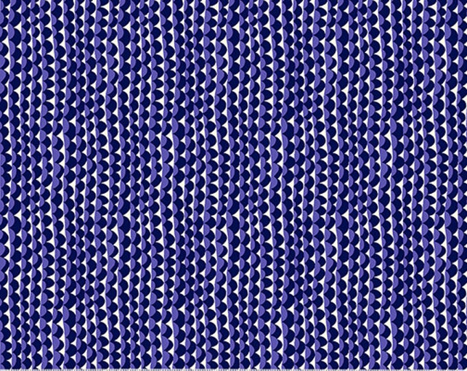 Atlantis by Sally Kelly for Windham Fabrics - Fat Quarter of 53343-3 Ripple in Navy