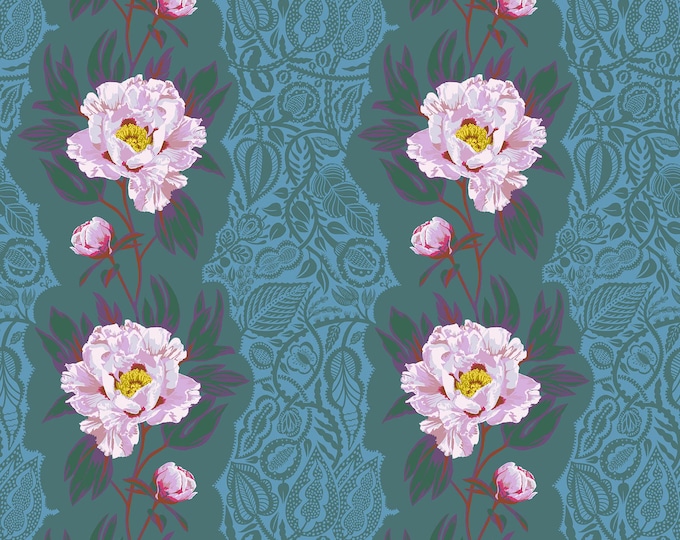 Overdressed by Anna Maria Parry -- Fat Quarter of AMT153- 75V Triumph in Swim