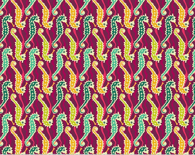 Atlantis by Sally Kelly for Windham Fabrics - Fat Quarter of 53339-8 Seahorse in Fuchsia