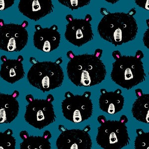 Peut inclure: Un fond bleu sarcelle avec un motif répété de visages d'ours noirs. Les ours ont le nez blanc et des accents roses autour des yeux.