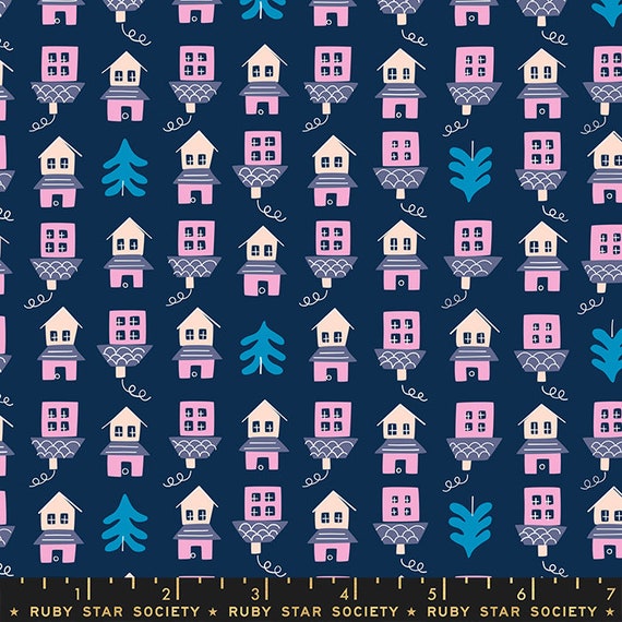 Tarry Town - Little Houses in Navy Tarry Town - Little Houses in Navy