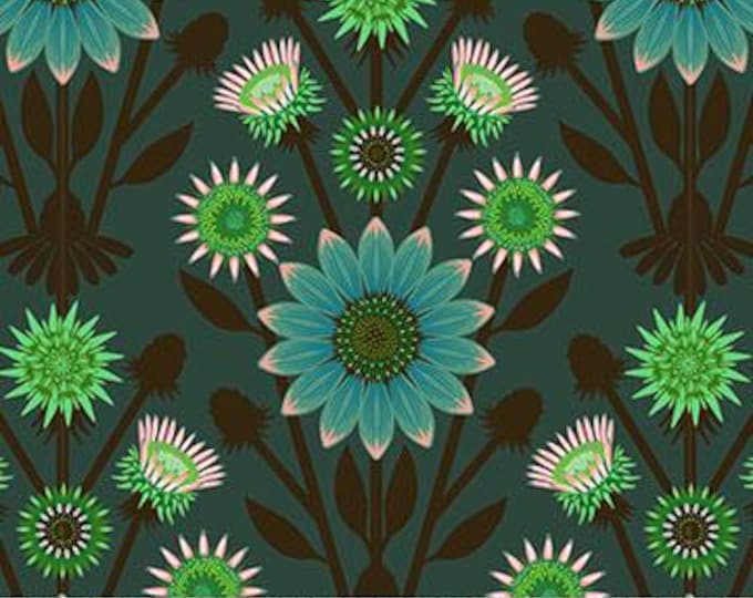 Iconic by Anna Maria Parry -- Fat Quarter of AMT122-62V