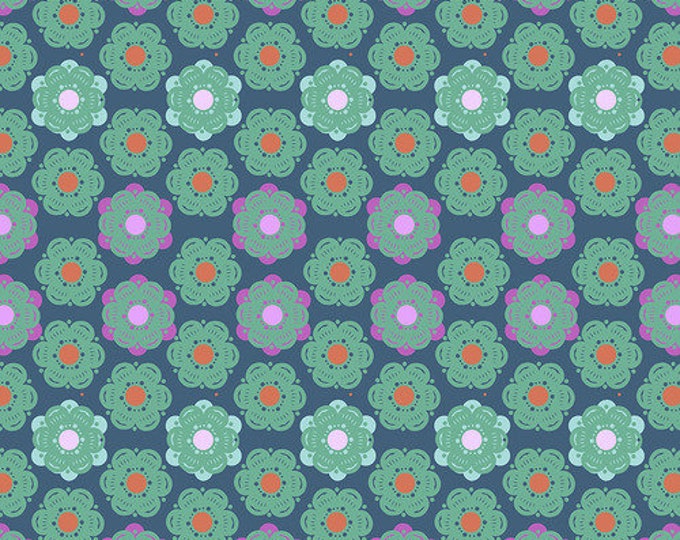 Hindsight by Anna Maria Horner for Free Spirit Fabrics- Fat Quarter of Honeycomb in Denim