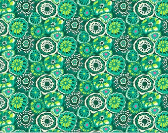 Atlantis by Sally Kelly for Windham Fabrics - Fat Quarter of 53336-4 Anemones in Emerald