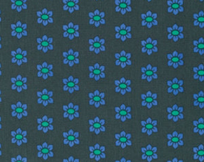Mod Corsage by Anna Maria Horner for Free Spirit - Stamped in Nautical - Fat Quarter