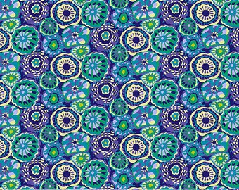 Atlantis by Sally Kelly for Windham Fabrics - Fat Quarter of 53336-3 Anemones in Navy