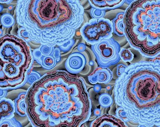 Kaffe Fassett Collective February 2022 -- Fat Quarter of Philip Jacobs Agate in Sky