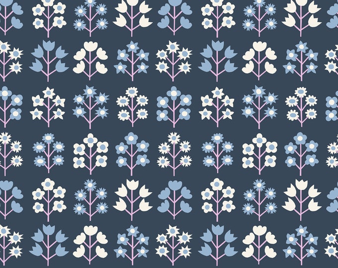 Petunia by Ruby Star Society for Moda Fabrics -- Fat Quarter of Bouquet in Smoke (RS3046 15)