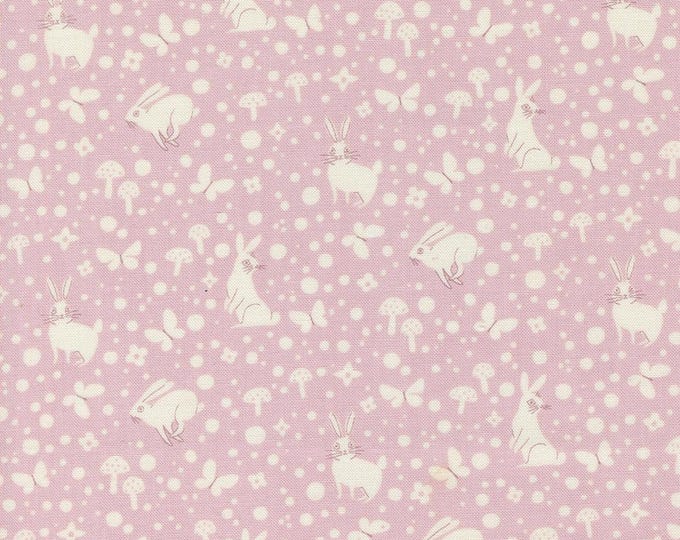 Love Letter by Lizzy House- (37127 36) -- Fat Quarter of Wonder in Mauve