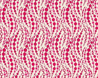 Eden by Sally Kelly for Windham Fabrics - Fat Quarter of 52812-8 Ripple in Red