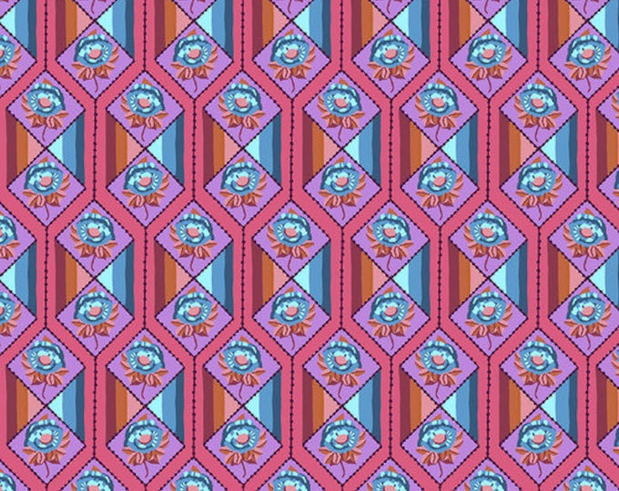 Bright Eyes by Anna Maria Horner Fabrics for Free Spirit Fabrics - Fat quarter of In Facets in Coral