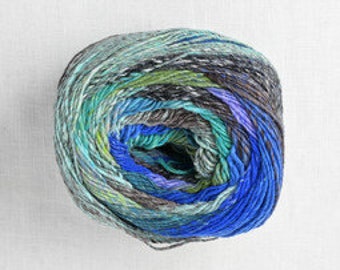 NORO Tsubame (04) “AmagasKi" - 200g -  Silk/ Wool/Polyamide- Aran / 10 ply