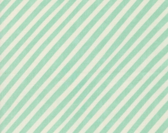 Love Letter by Lizzy House- (37126 28) -- Fat Quarter of Candy Stripe in Sea Foam
