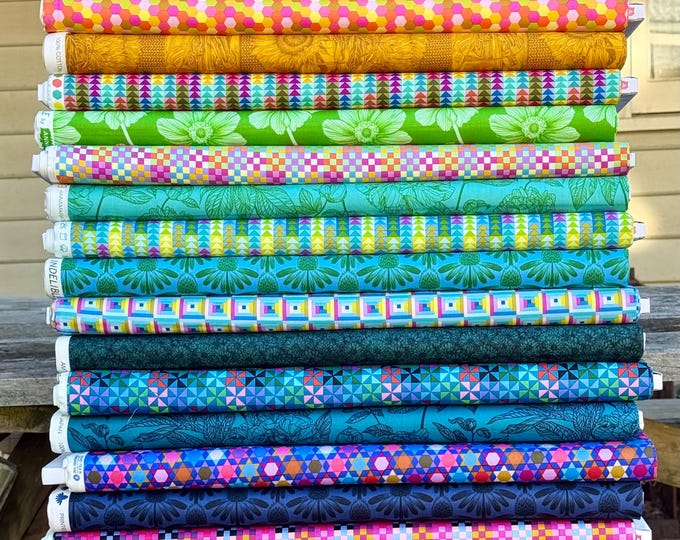 Fat quarter bundle of Indelible and Piecework by Anna Maria Textiles -- Fat Quarter Bundle of 23