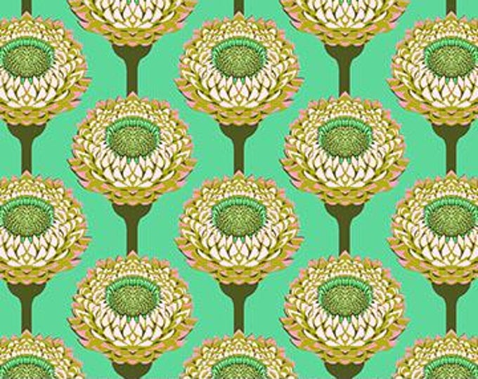 Iconic by Anna Maria Parry -- Fat Quarter of AMT123-64V