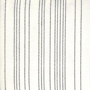 Moda Low Volume Wovens Stripe Ivory von Jen Kingwell -- Fat Quarter