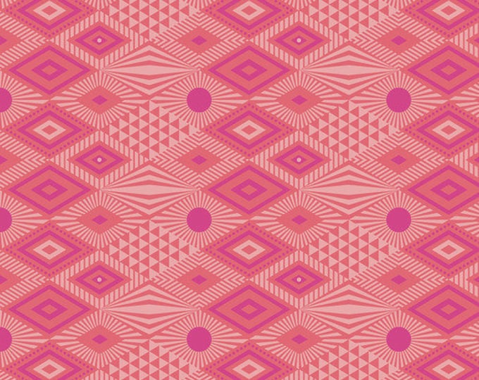 Fat Quarter Lucy in Dragonfruit -- Tula Pink's Daydreamer for Free Spirit Fabrics